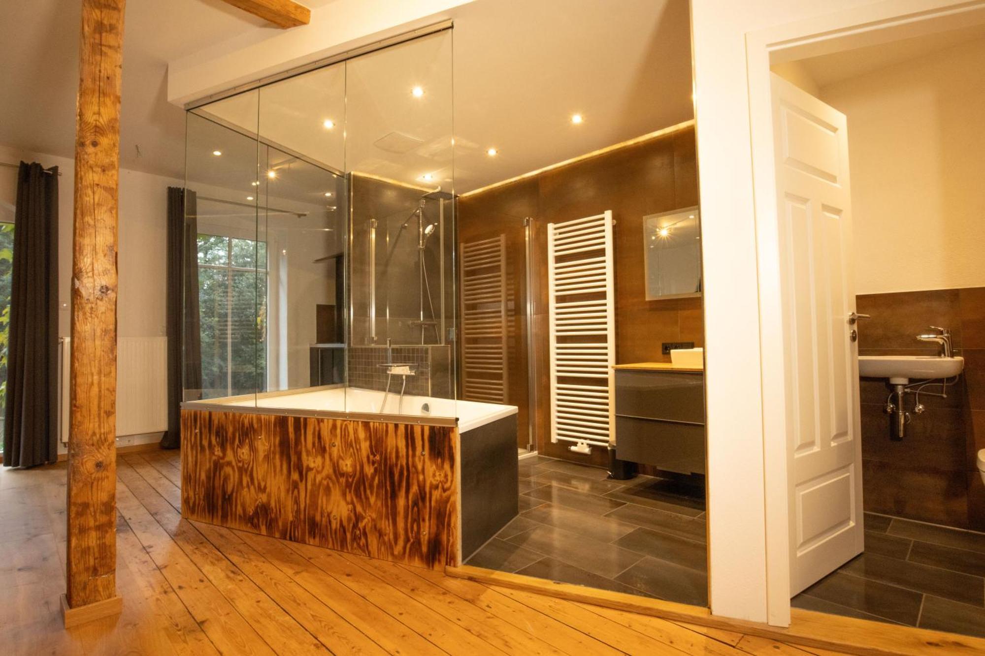 Loft Apartment Mit Grosser Badewanne A Mugeln Exterior photo